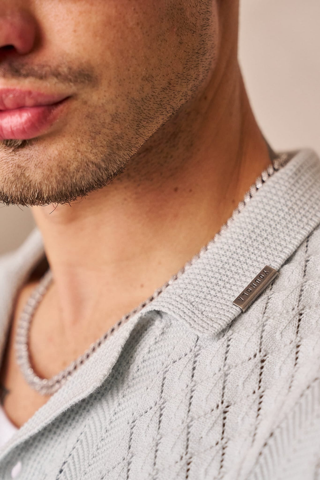 4335 - Monte Carlo Knit Button-Ups
