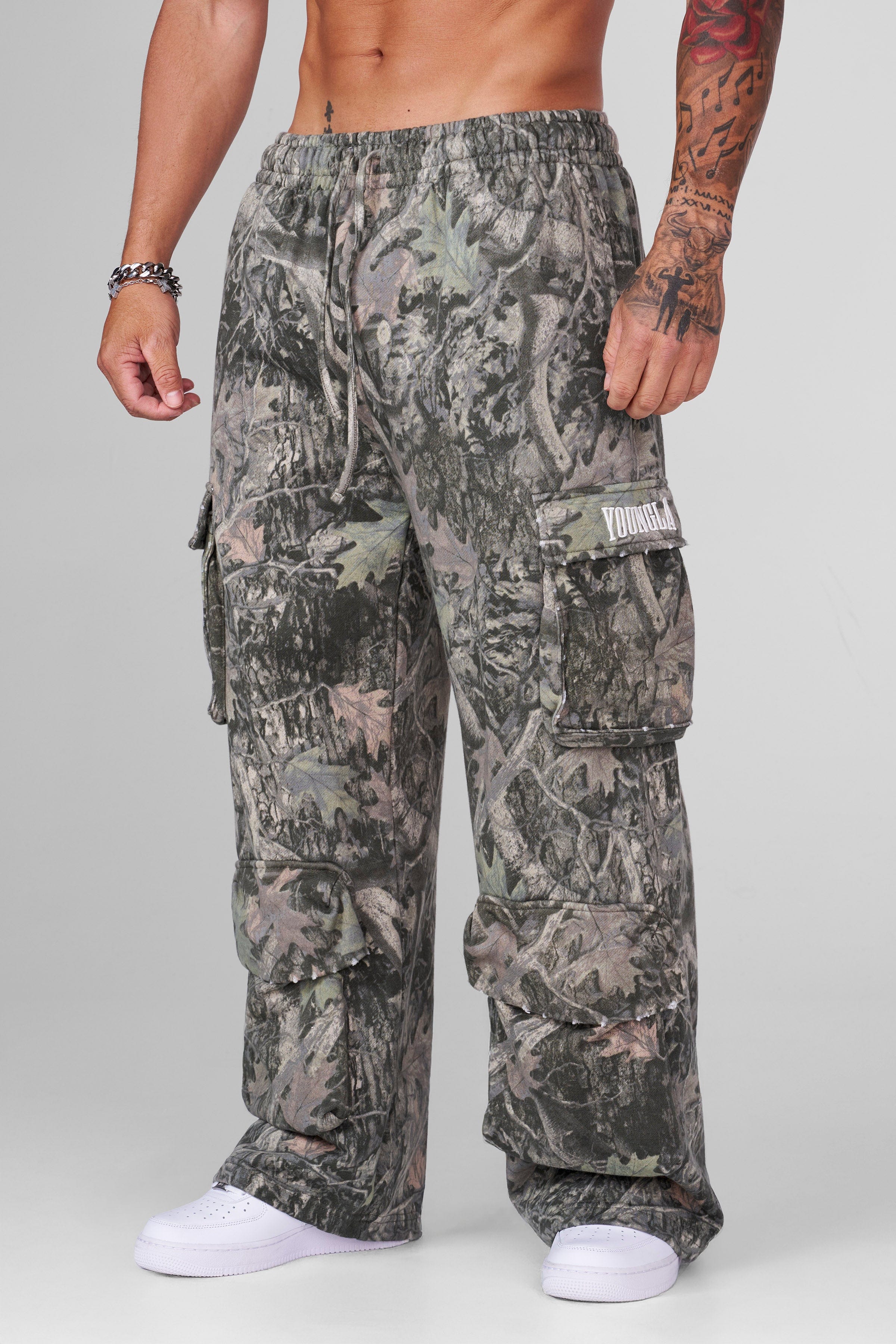 2033 - Heritage Cargo Sweats