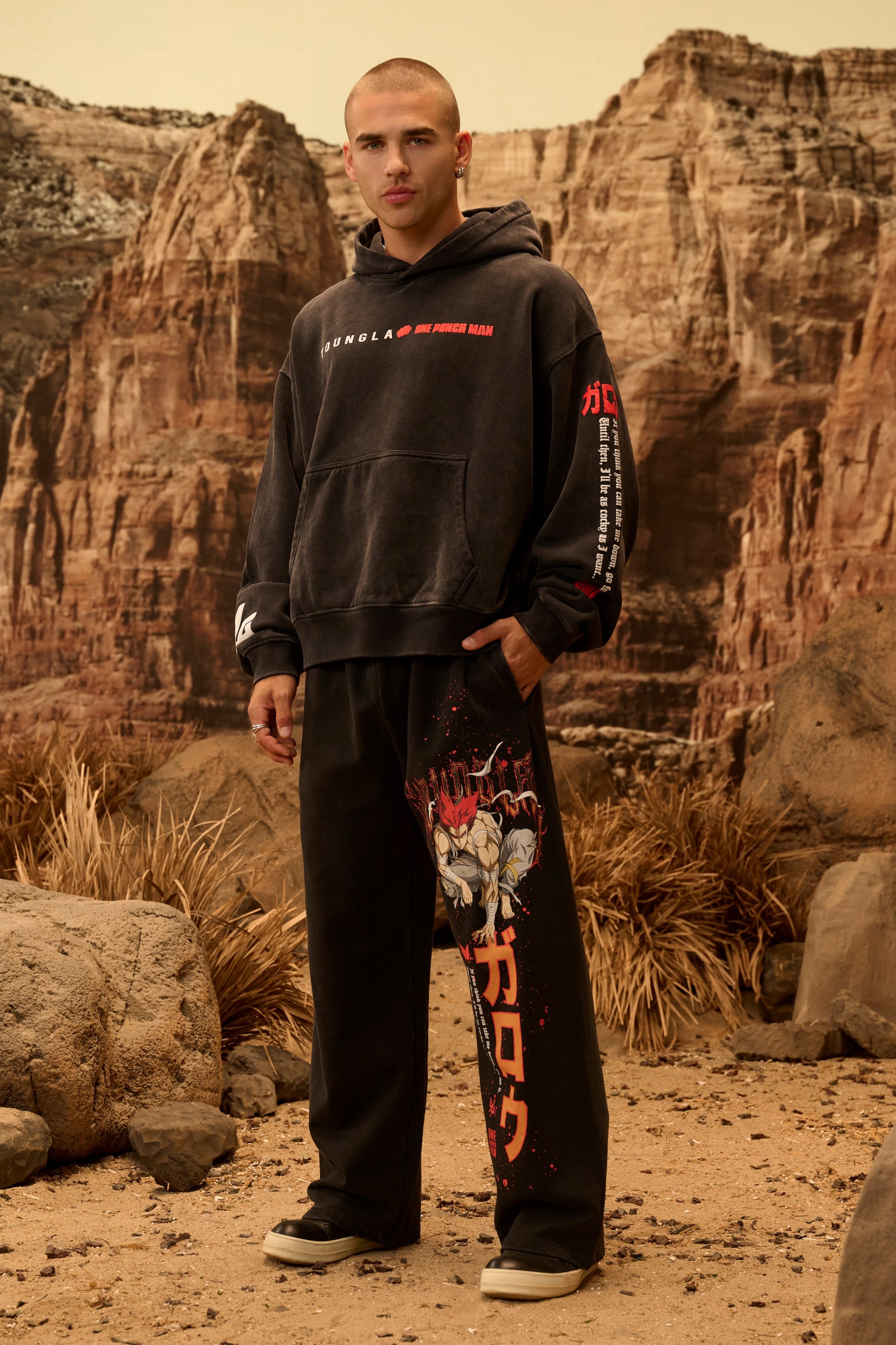 2017 - One Punch Man Sweats
