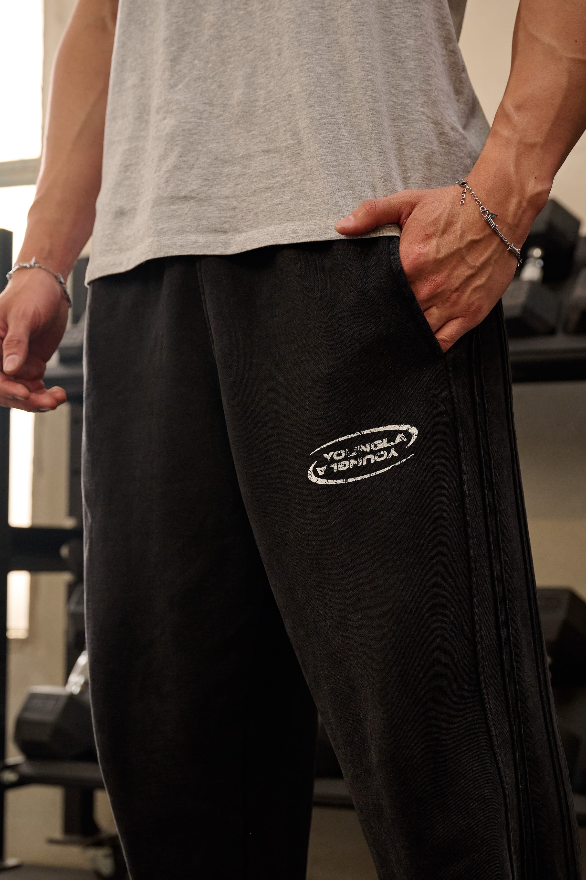 2121 - Raw Pipe Sweats
